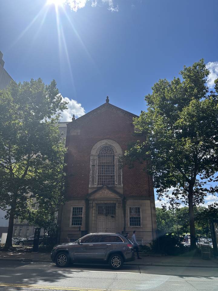 215 Pearl Street - Photo 1