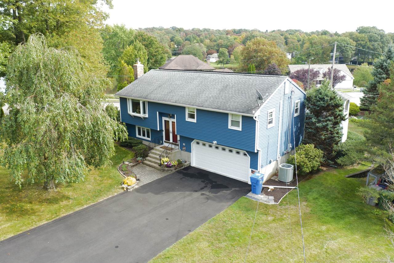 61 Ipswitch Road - Photo 1