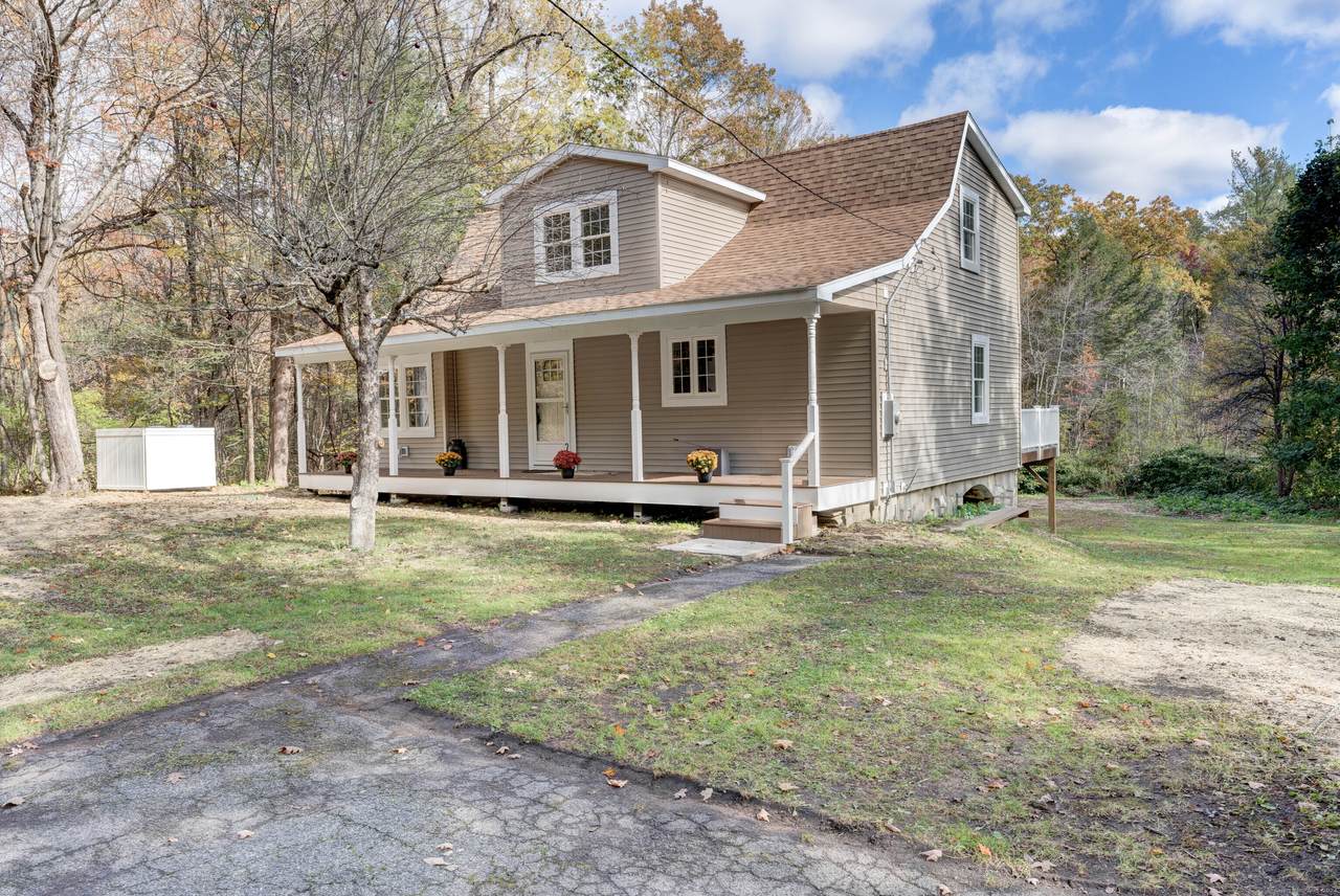 2404 Newfield Road - Photo 1