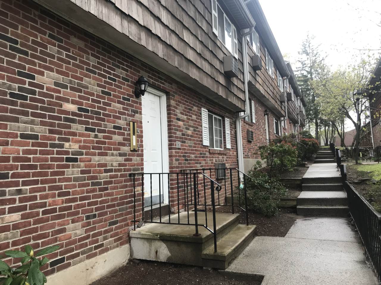 215 Edgemoore Road - Photo 1