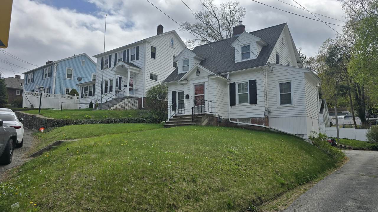 158 Circuit Avenue - Photo 1