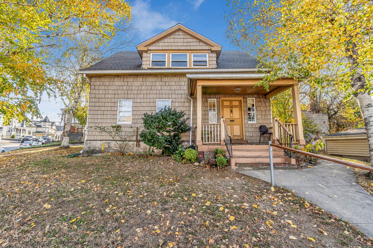 46 Huntington Road - Photo 1