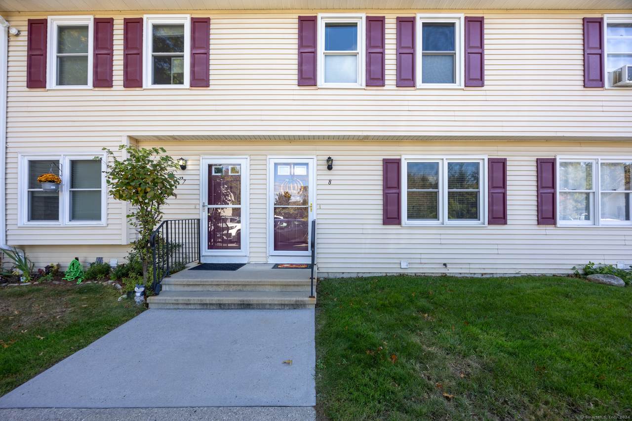 5-7 Mannions Lane - Photo 1