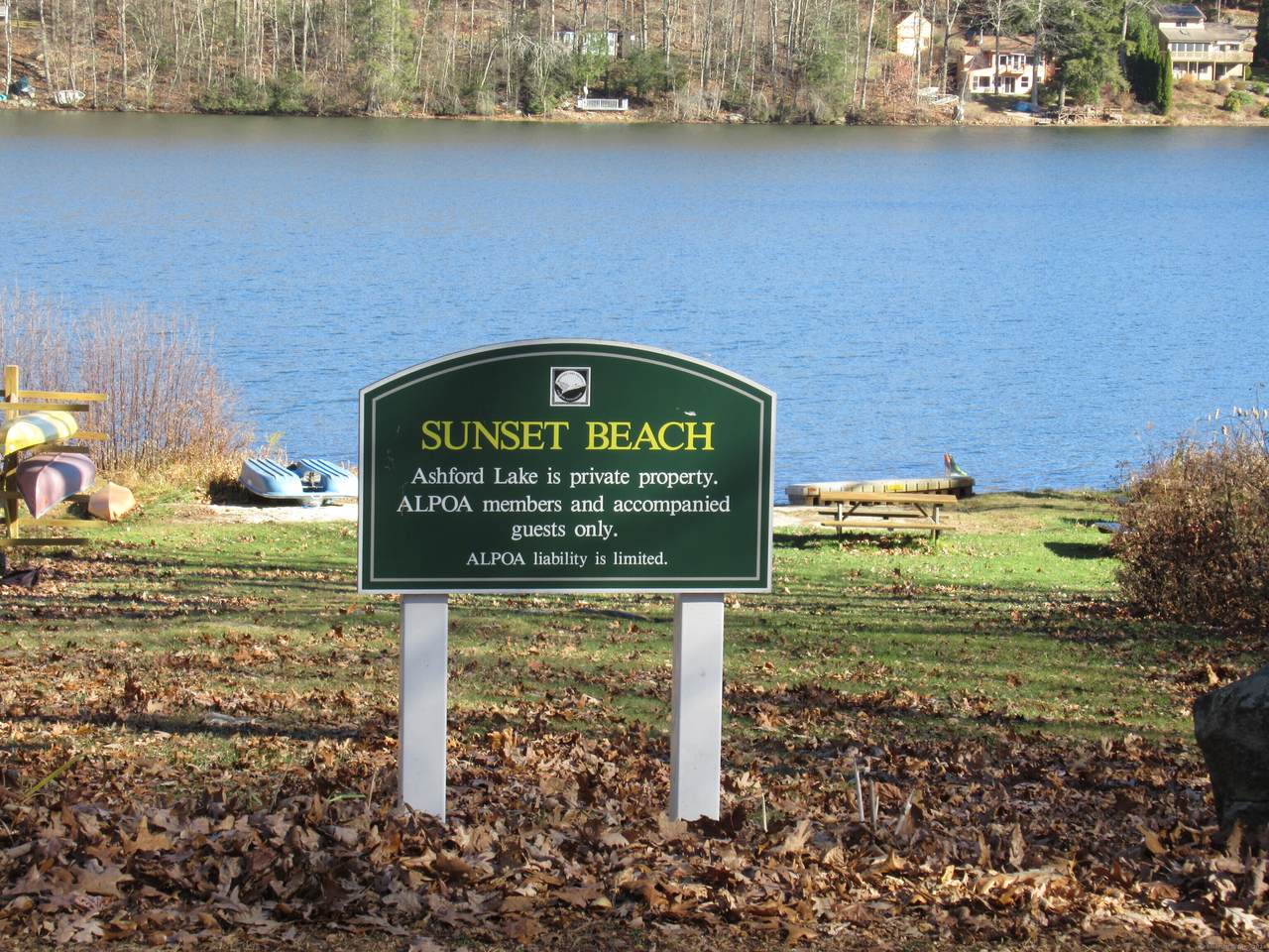 26 Sunset Drive - Photo 1