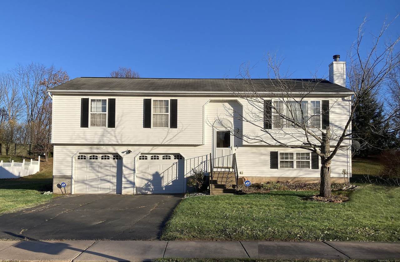 40 Brentwood Lane - Photo 1