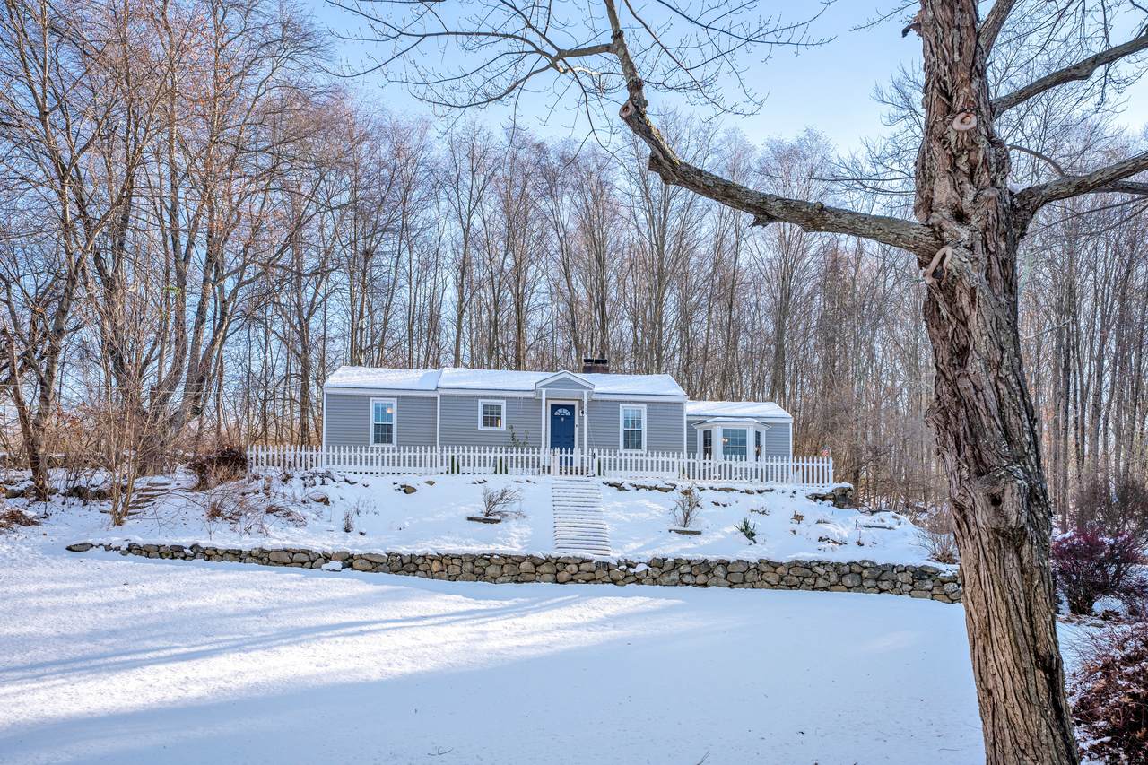 115 Salem Road - Photo 1