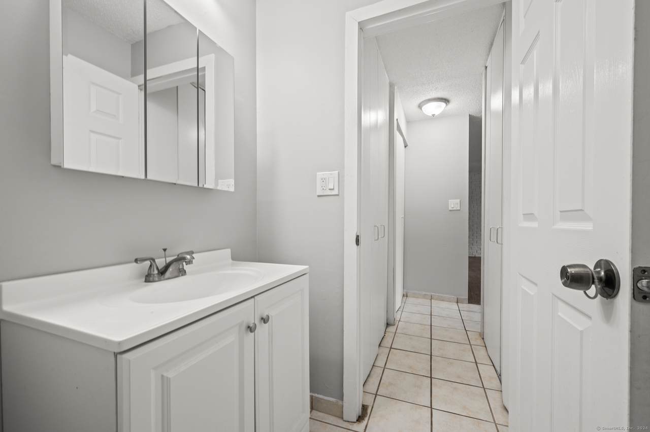 100 State Street - Photo 1