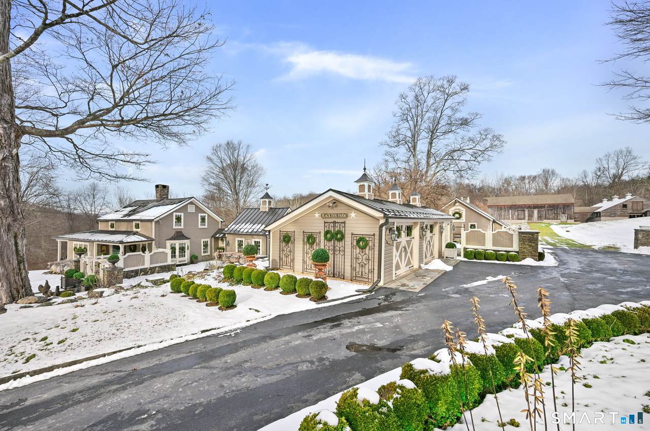 6 Hoyt Road - Photo 1