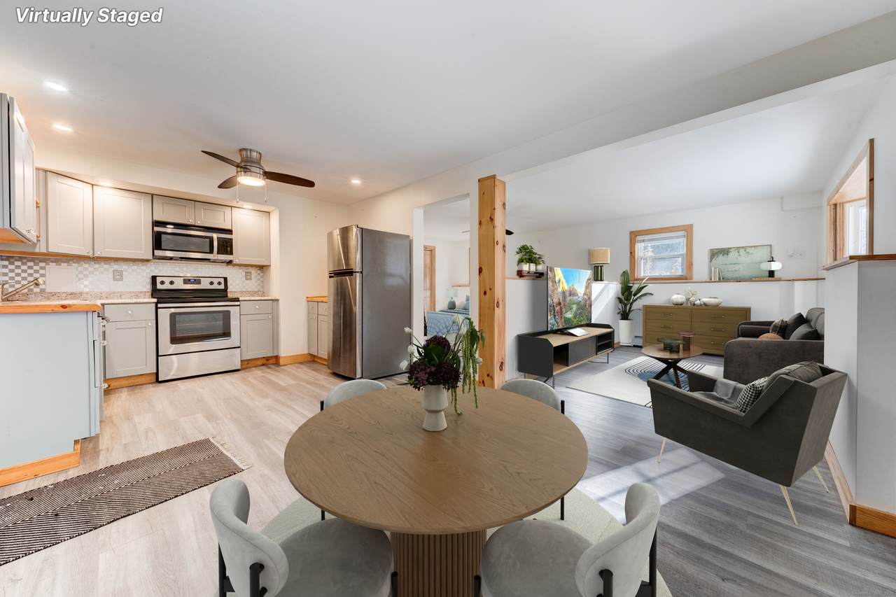 424 Saybrook Road - Photo 1