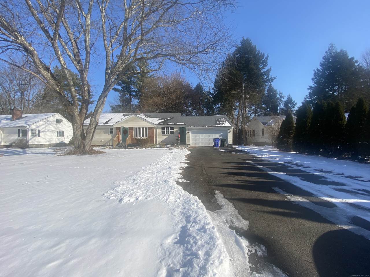 408 Bloomfield Avenue - Photo 1