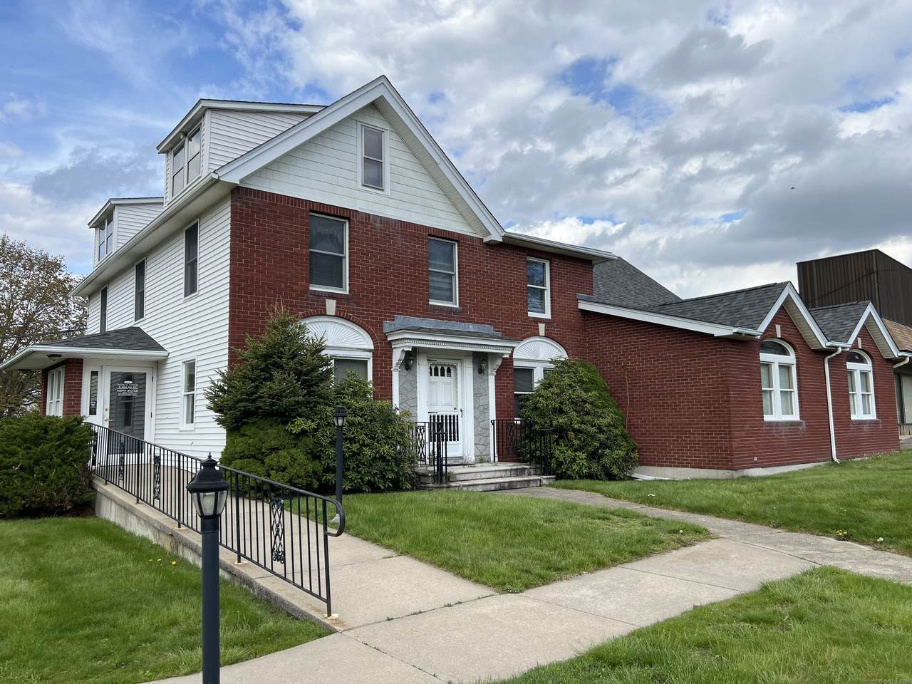 2271 Main Street - Photo 1