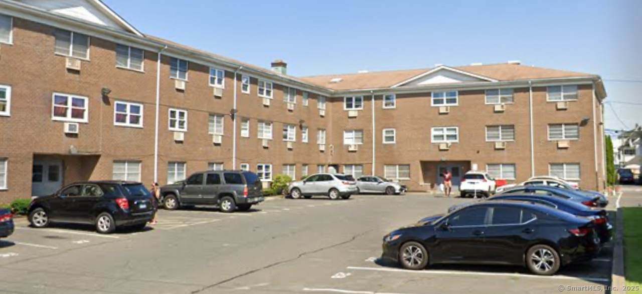 64 Mckinley Avenue - Photo 1