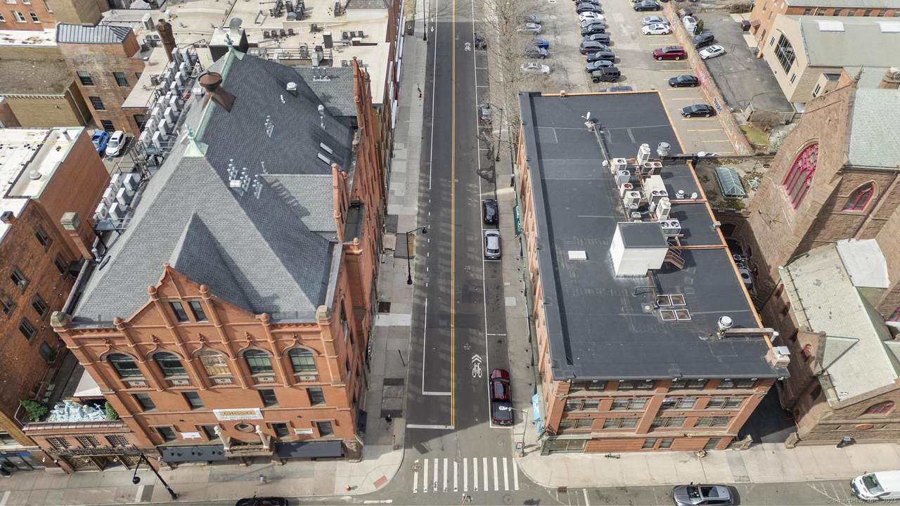 103 Allyn Street - Photo 1