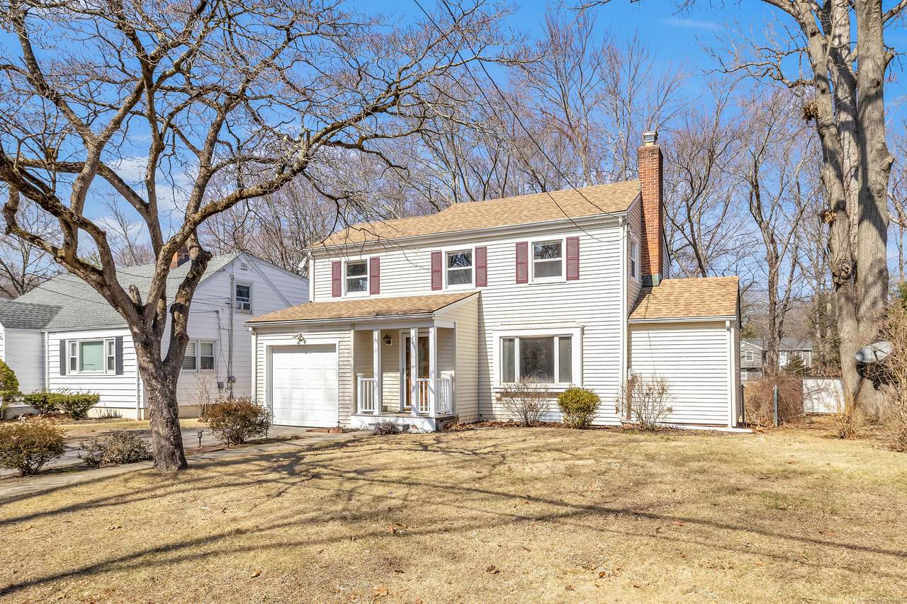 390 Dexter Drive - Photo 1