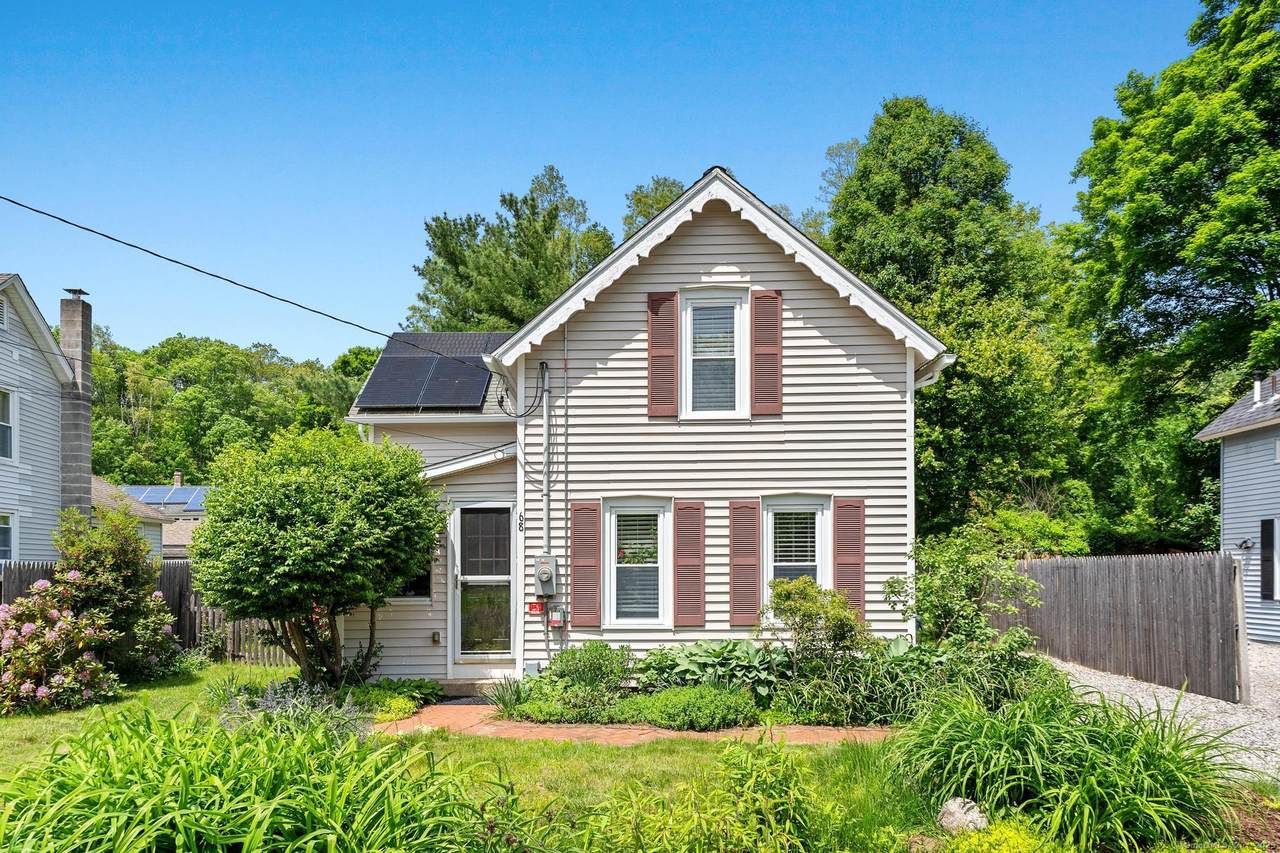 68 Cottage Street - Photo 1