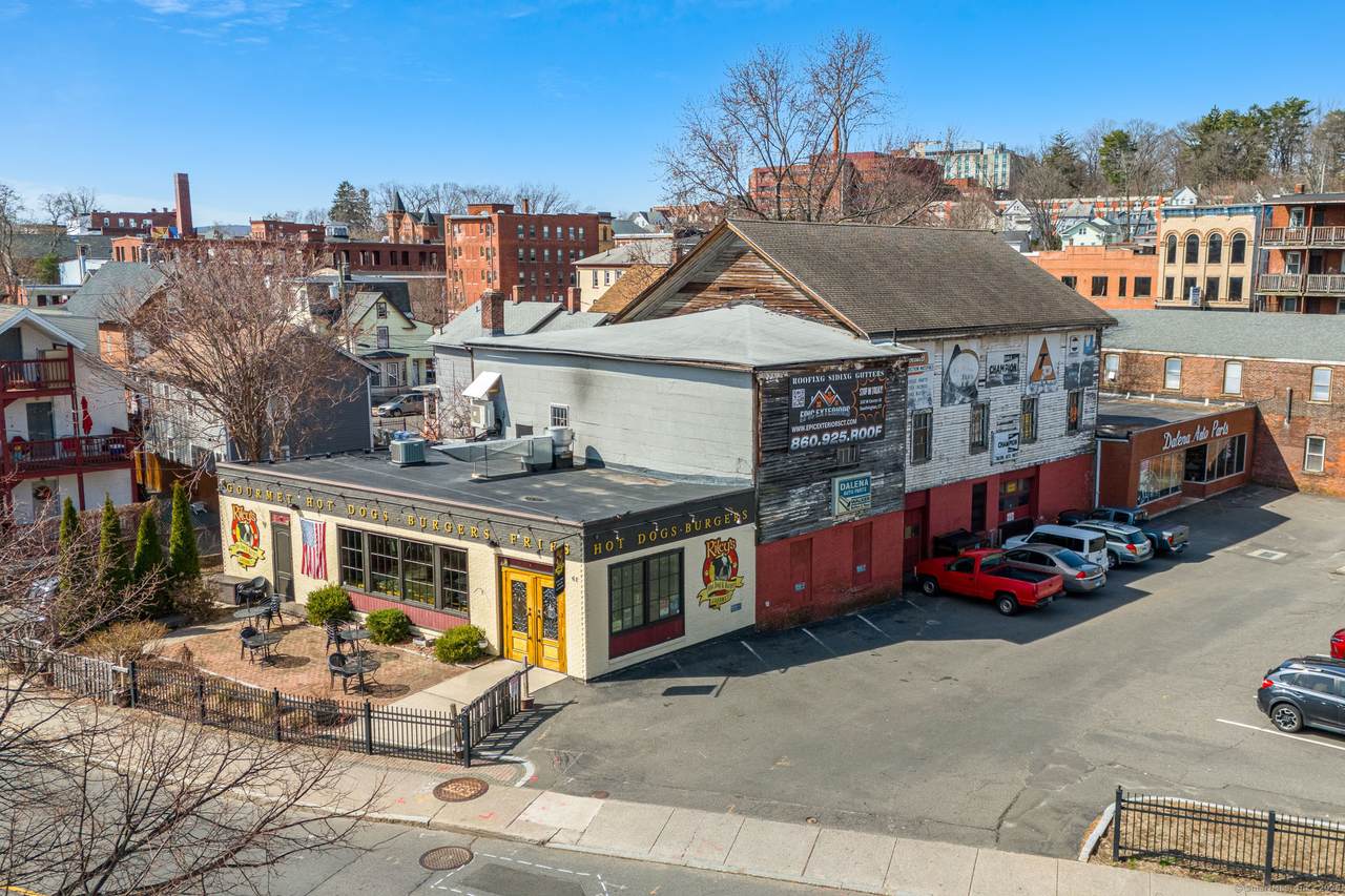 61 Glen Street - Photo 1