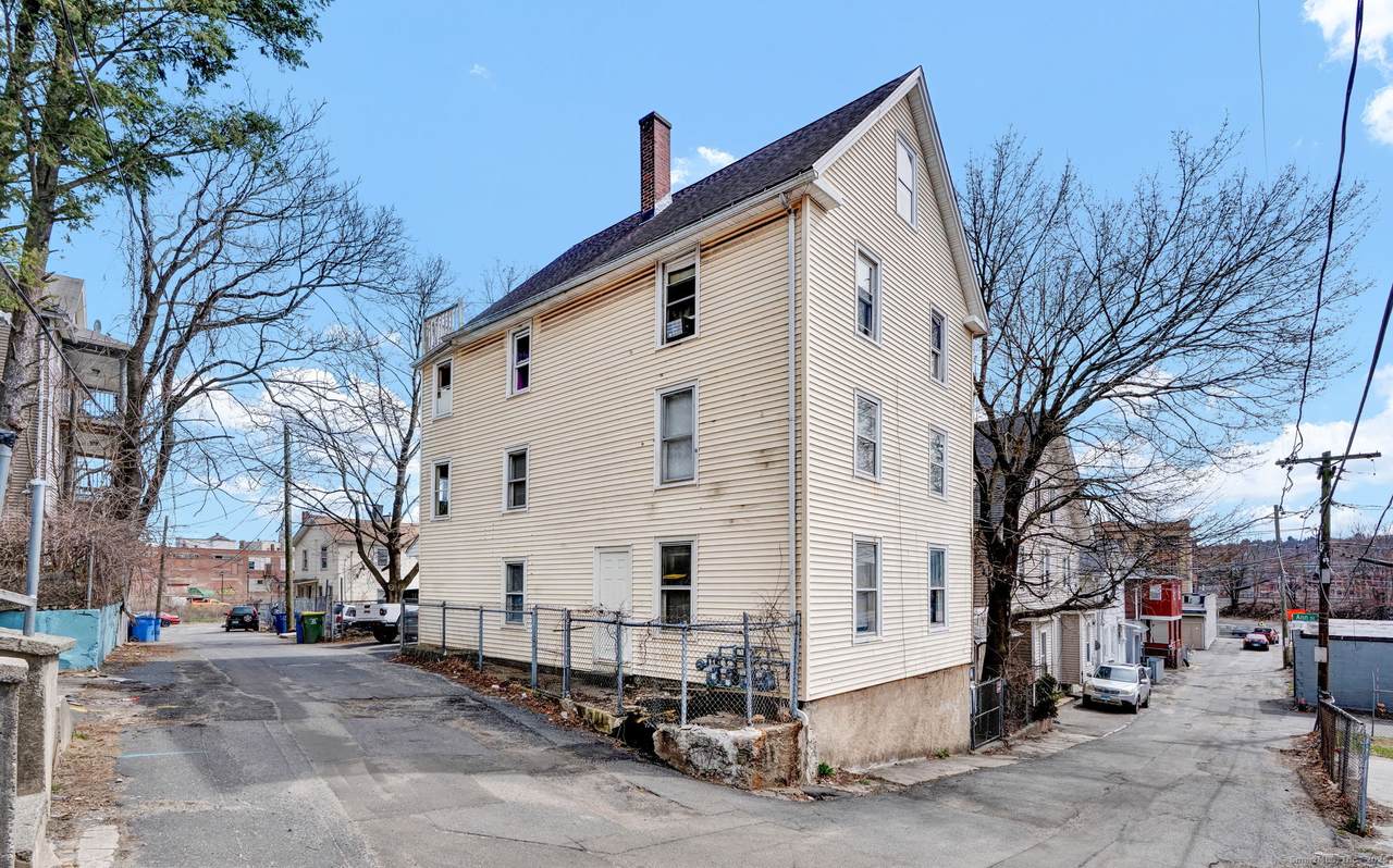 36 Gilbert Street - Photo 1