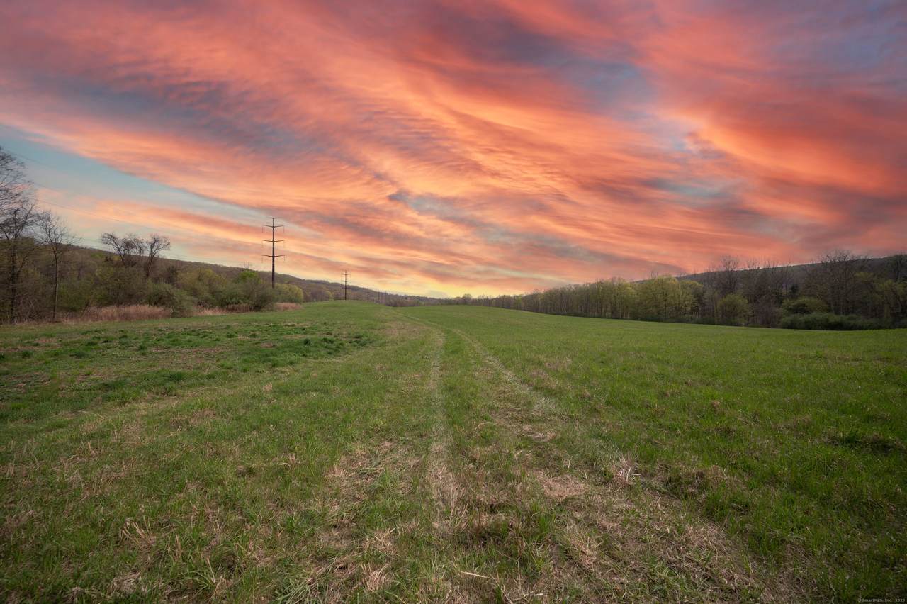 45 Old Pumpkin Hill Road - Photo 1