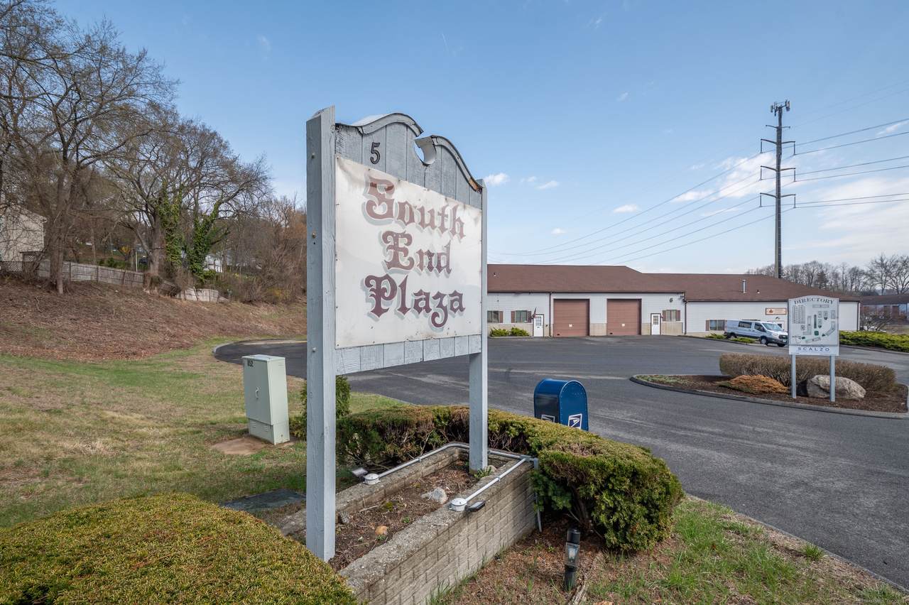 88 End Plaza - Photo 1