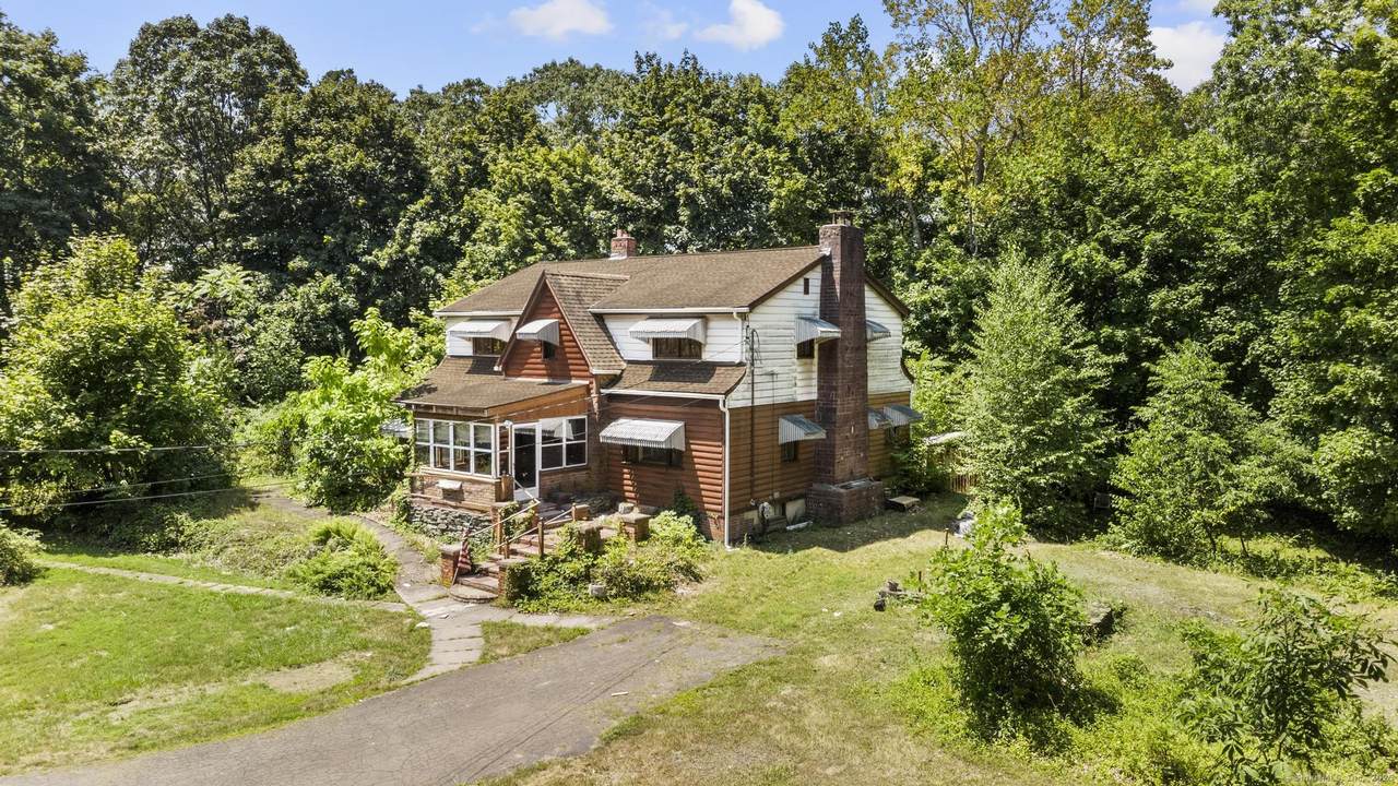 122 Derby Avenue - Photo 1