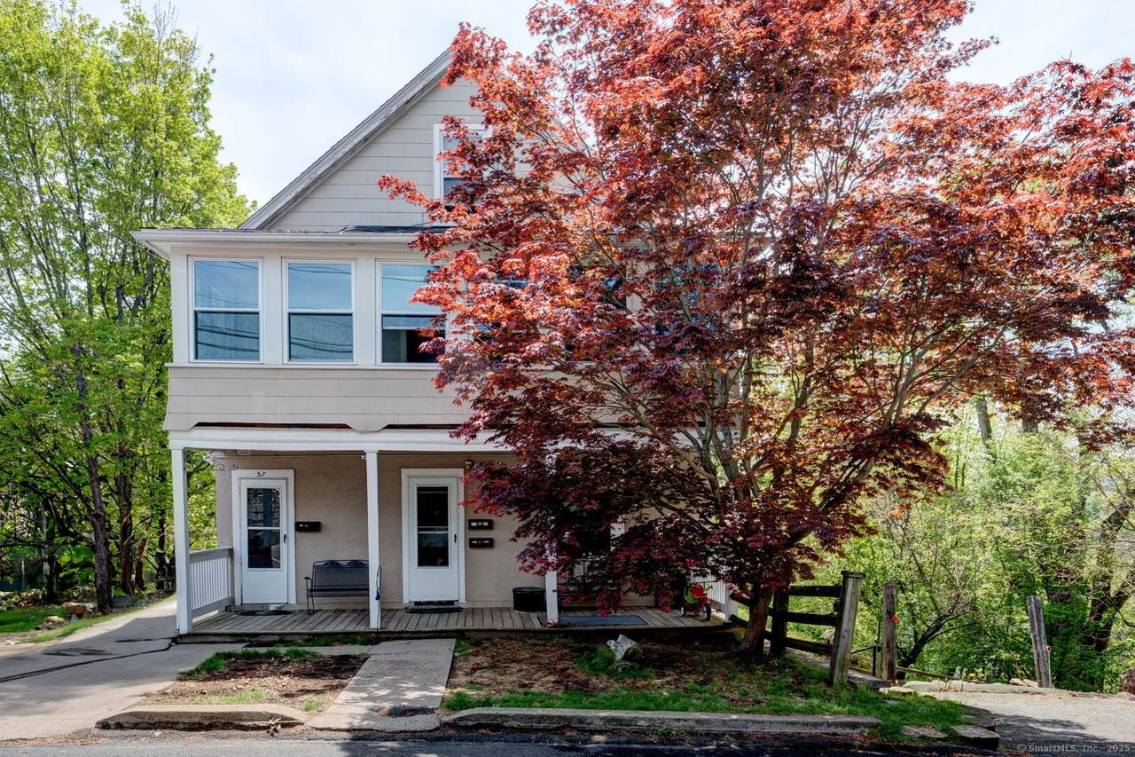 57 Lincoln Street - Photo 1