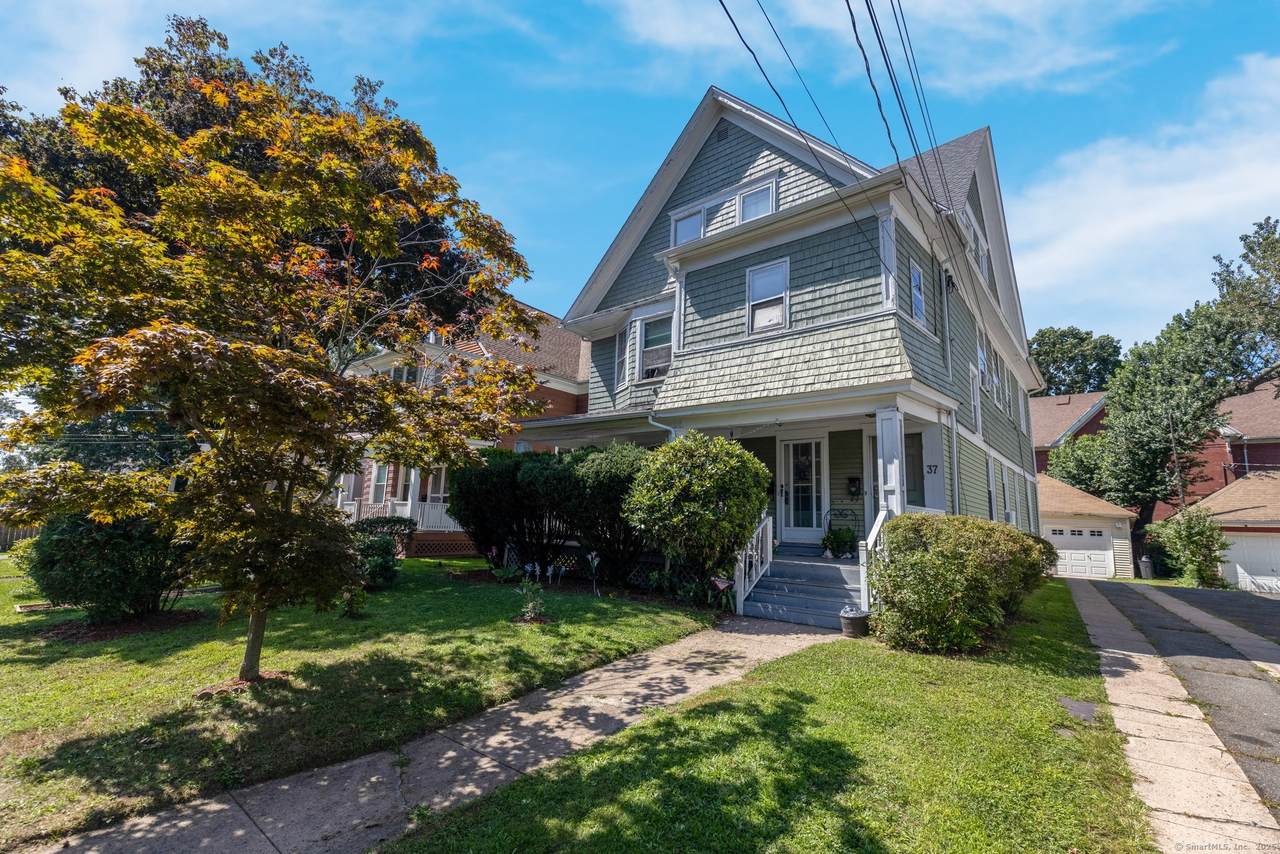 37 Center Street - Photo 1