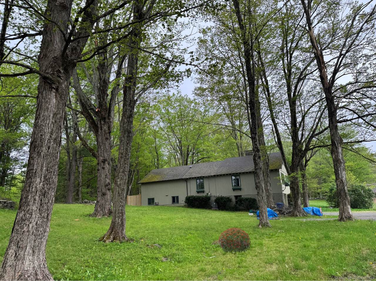 465 Old Slocum Road - Photo 1