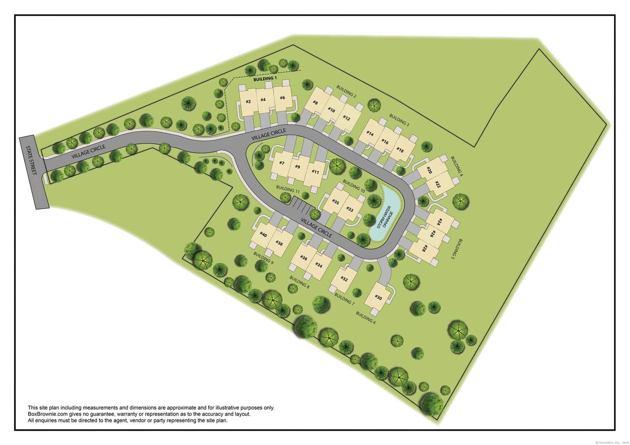 28 Village Circle - Photo 1
