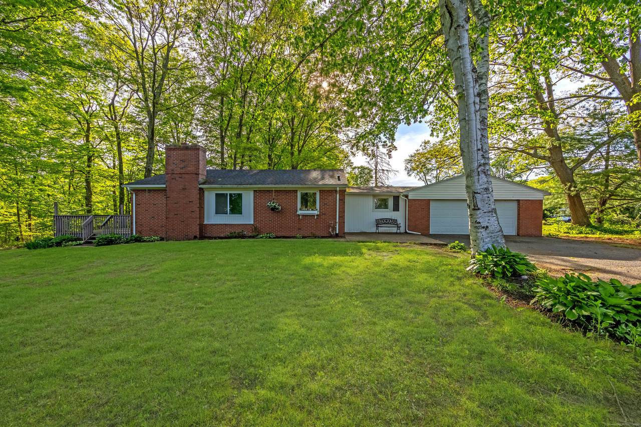 1 Grace Avenue - Photo 1