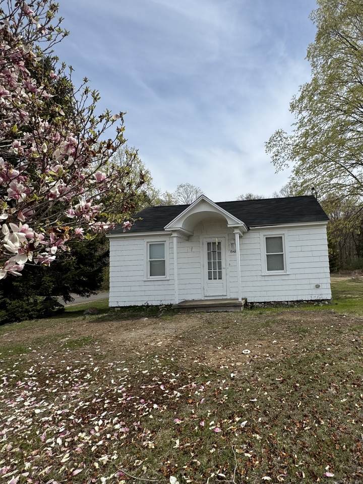 848 New Haven Road - Photo 1