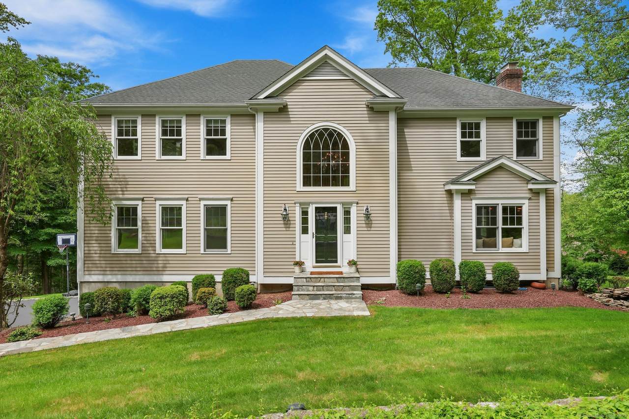 15 Golf View Drive - Photo 1