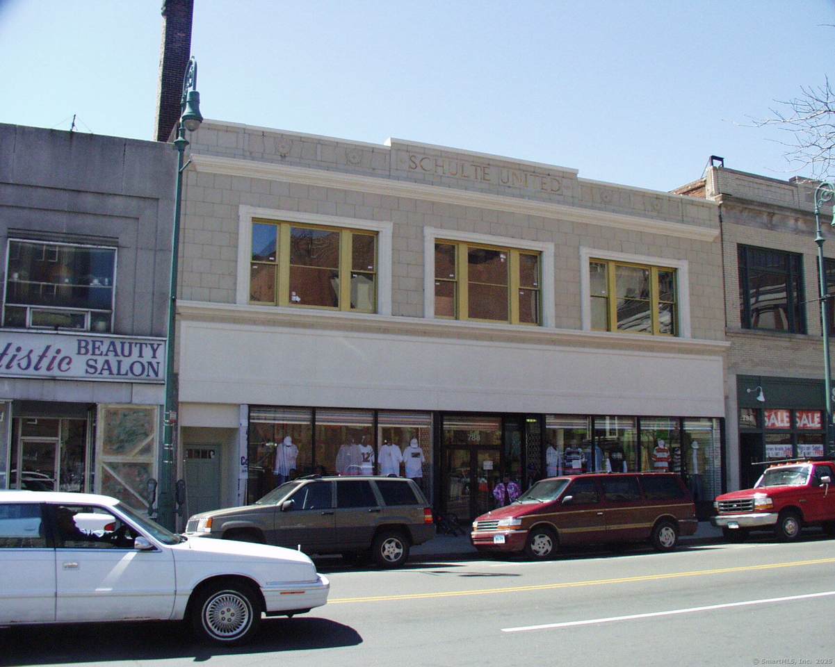 788 Chapel Street - Photo 1