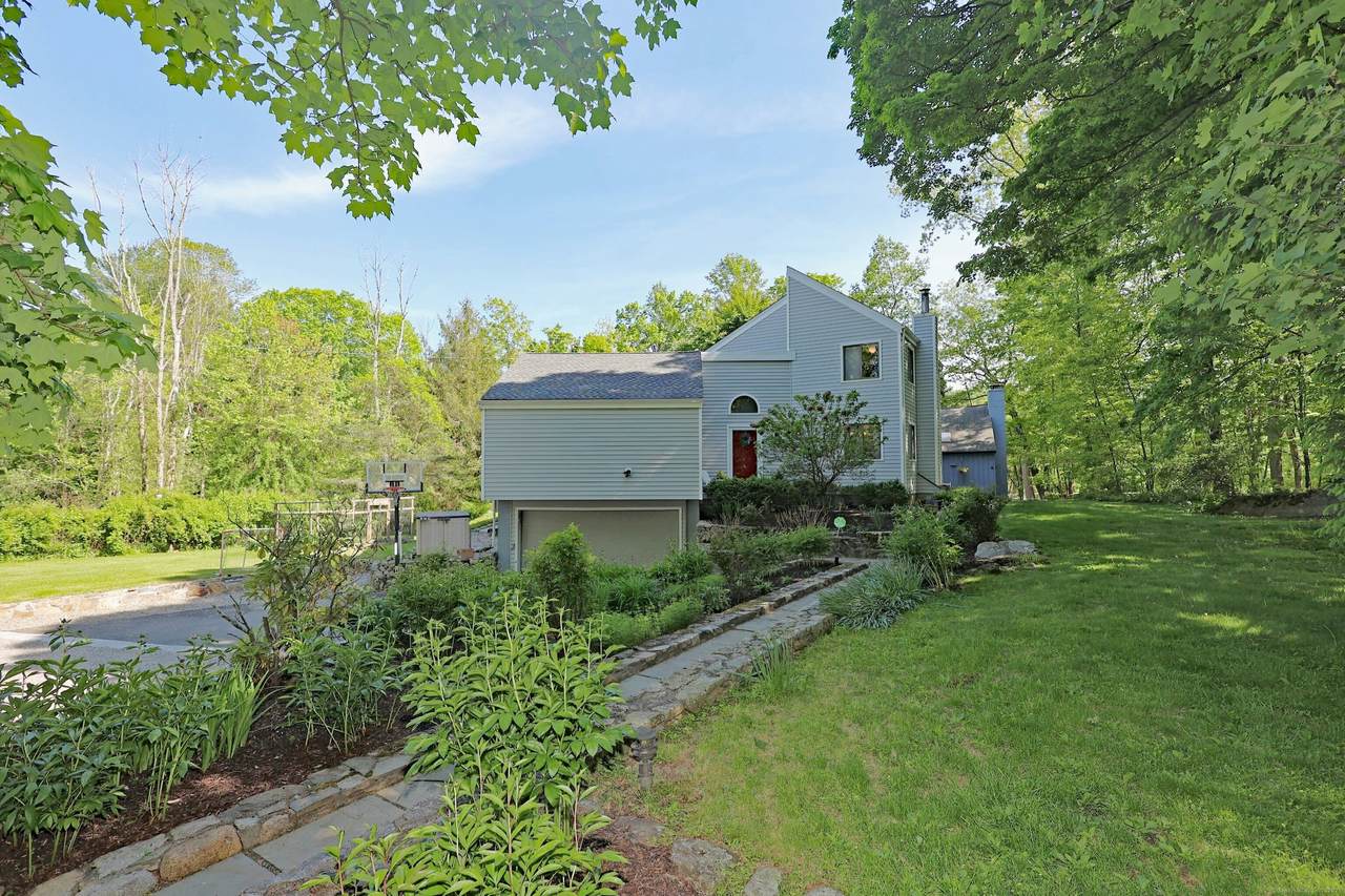 47 Old South Salem Road - Photo 1
