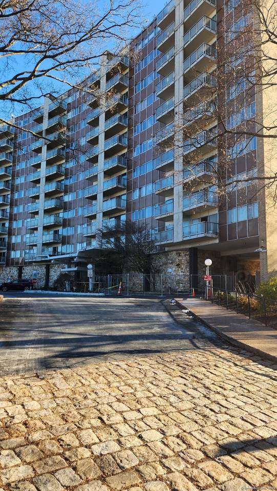 30 Woodland Street - Photo 1