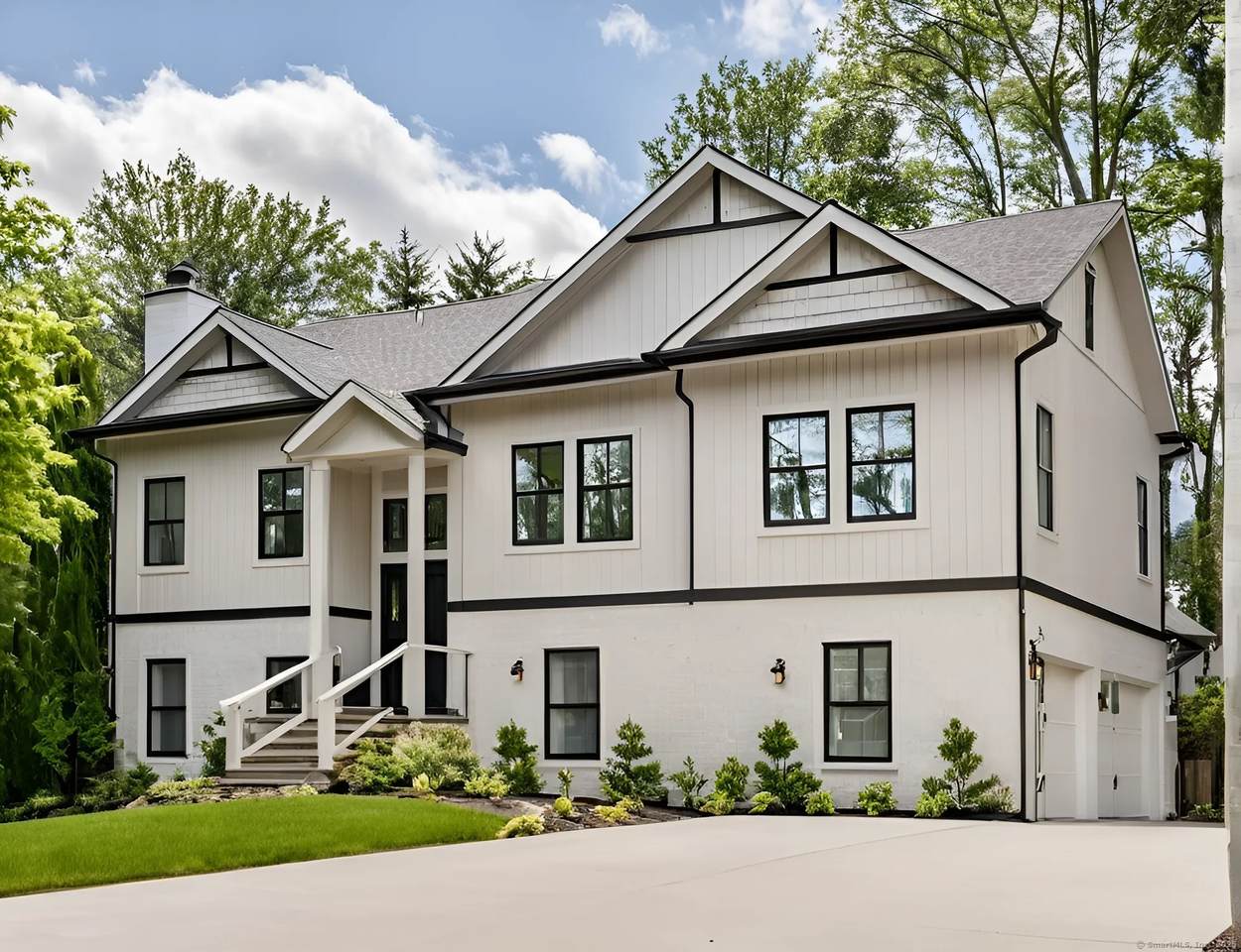 390 Ash Swamp Road - Photo 1