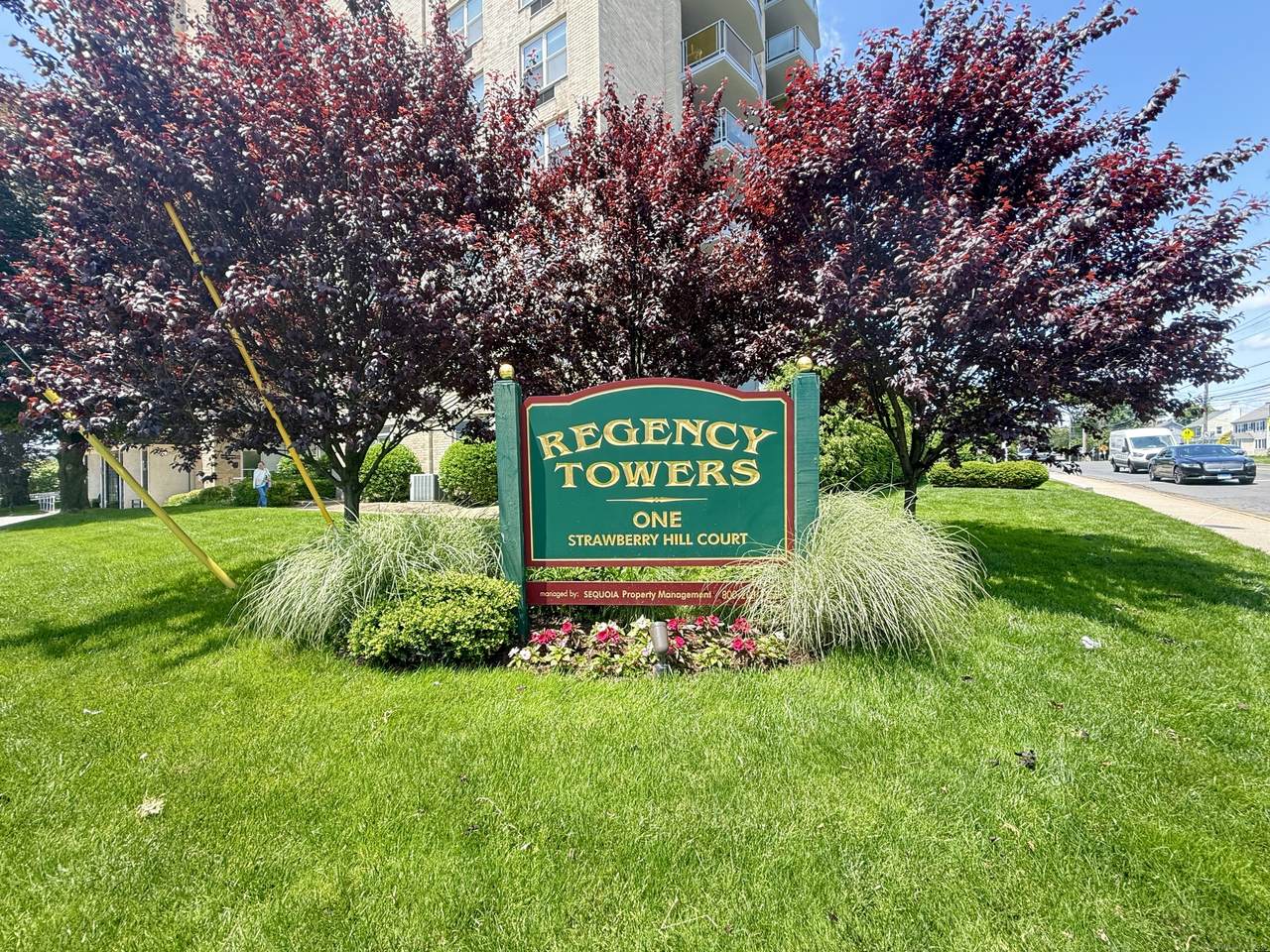 1 Strawberry Hill Court - Photo 1
