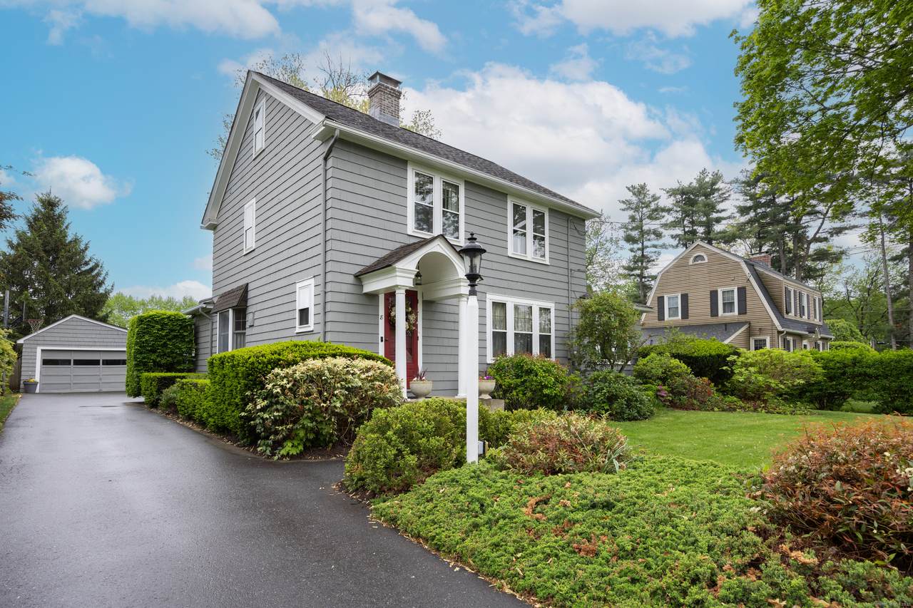 8 Usher Avenue - Photo 1