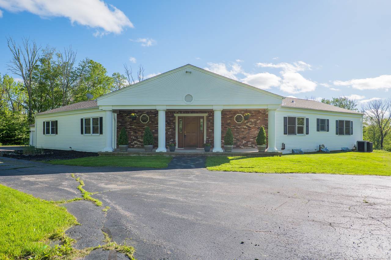 125 Woodchuck Lane - Photo 1