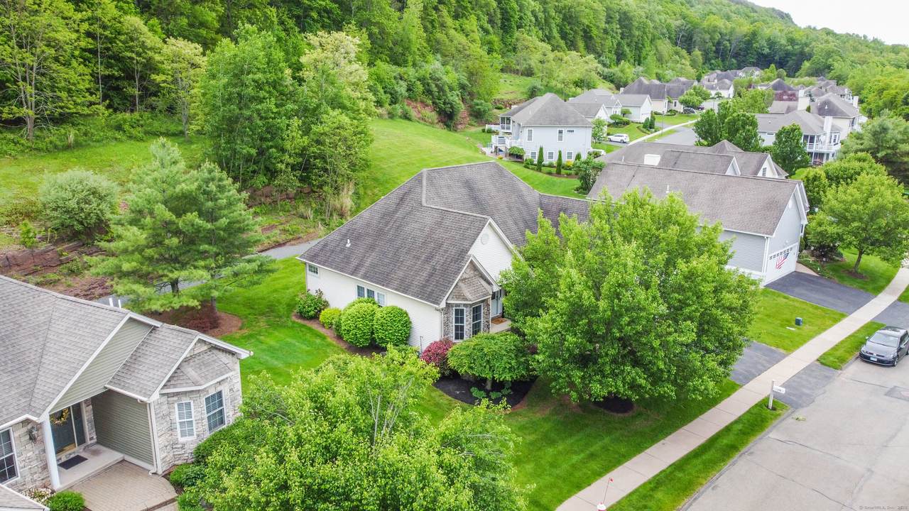 170 Rosewood Lane - Photo 1