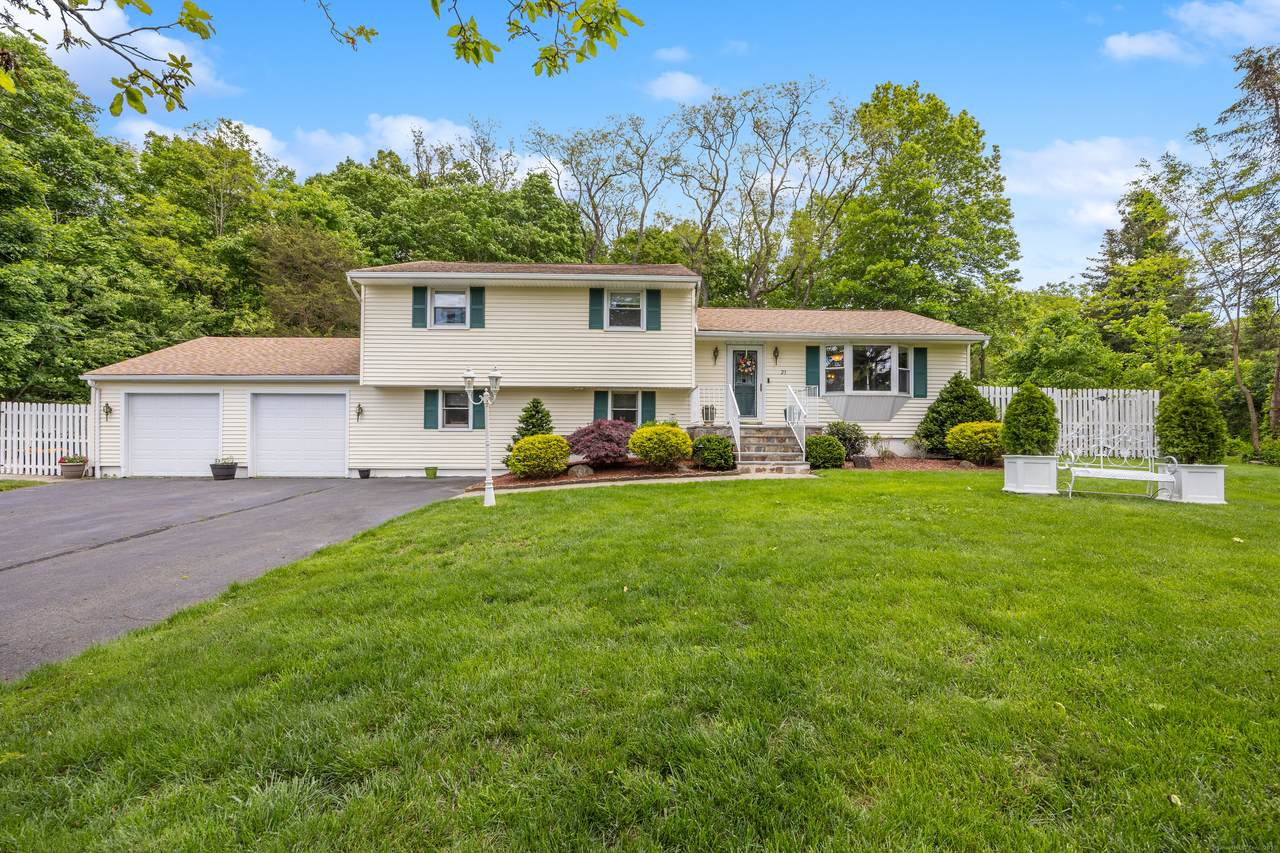 23 Talmadge Hill Road - Photo 1
