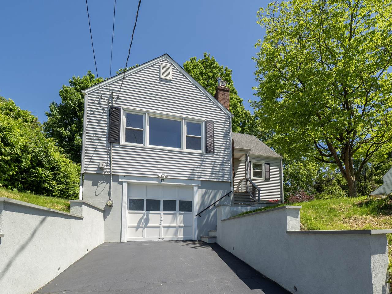 17 Hayes Avenue - Photo 1