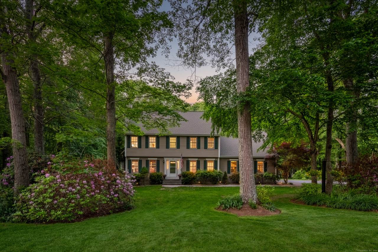 113 Charles Street - Photo 1