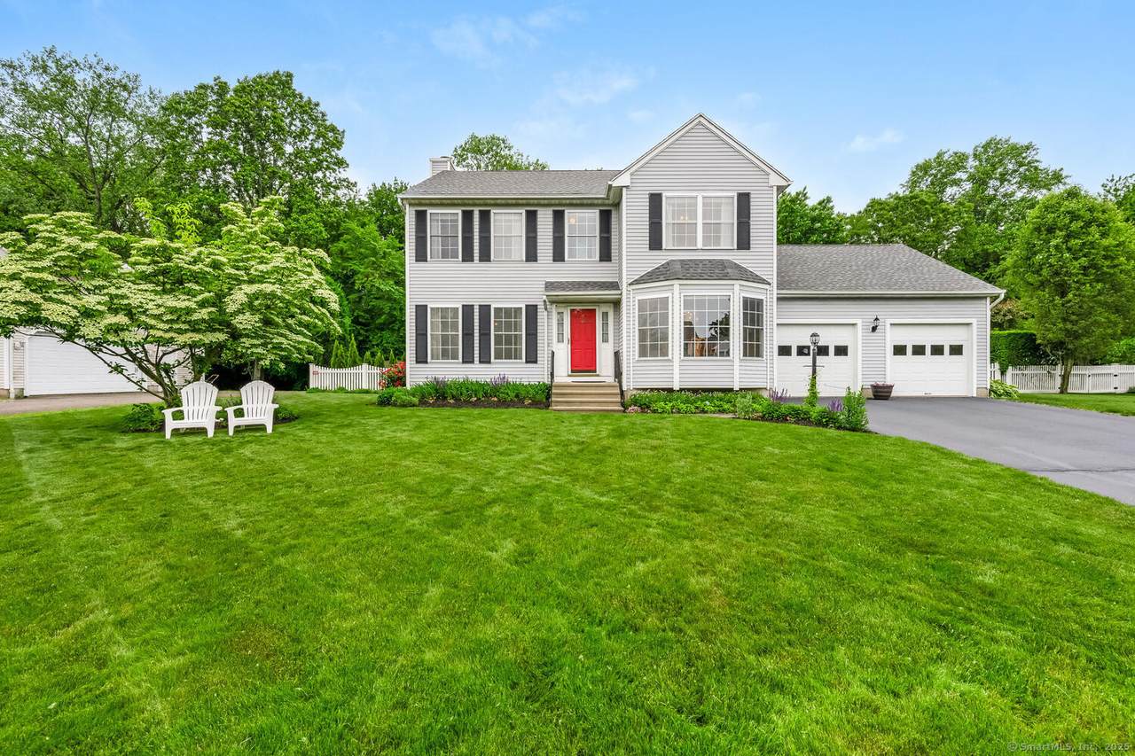 125 Longview Drive - Photo 1