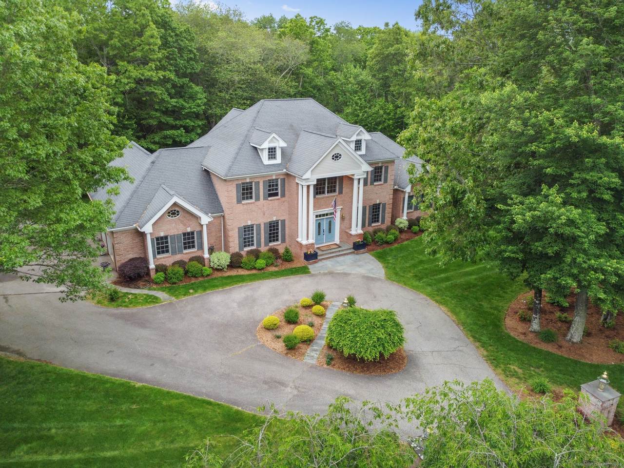 36 Fox Meadow - Photo 1