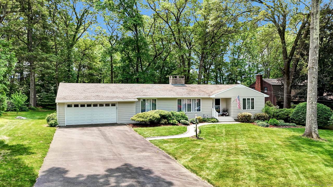 80 Alba Drive - Photo 1