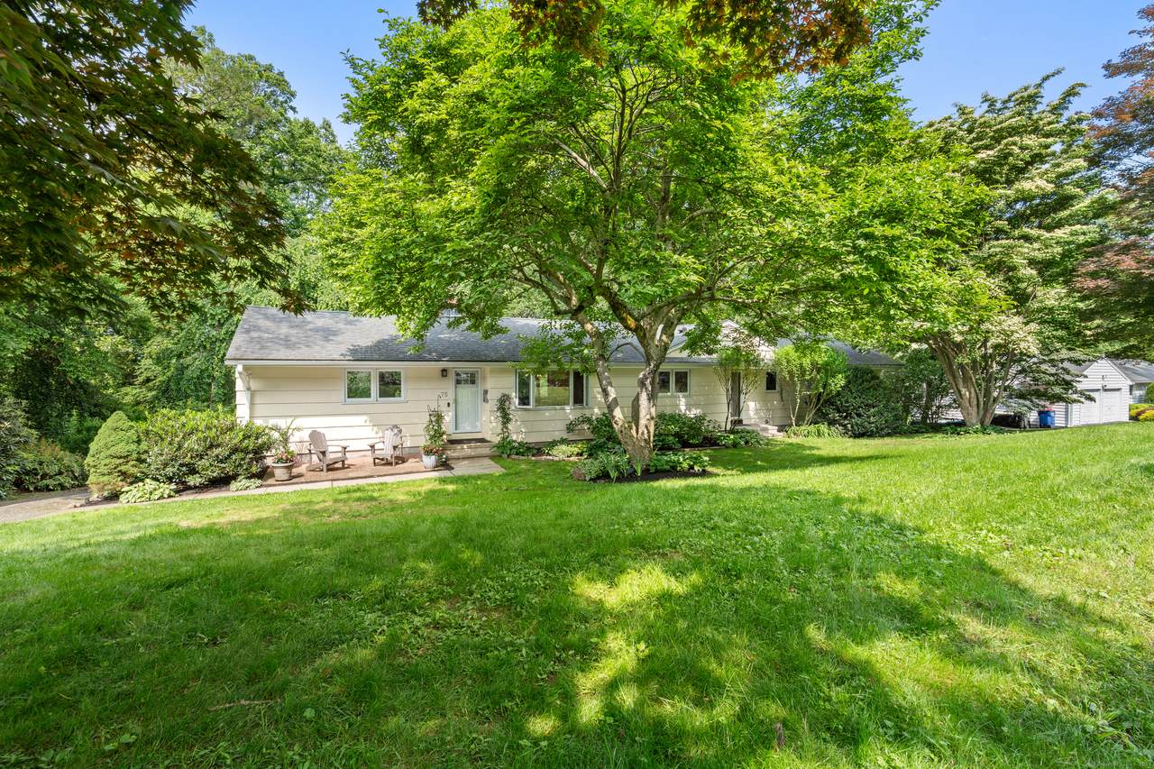 75 Skyview Drive - Photo 1