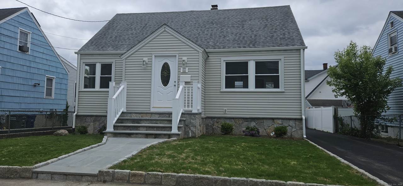 265 Harlem Avenue - Photo 1