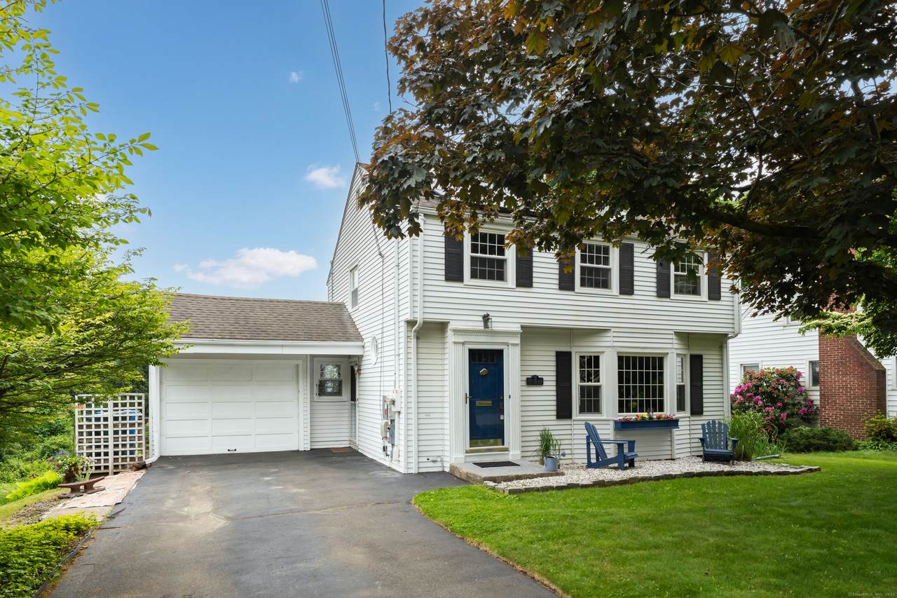 3 Hepburn Road - Photo 1