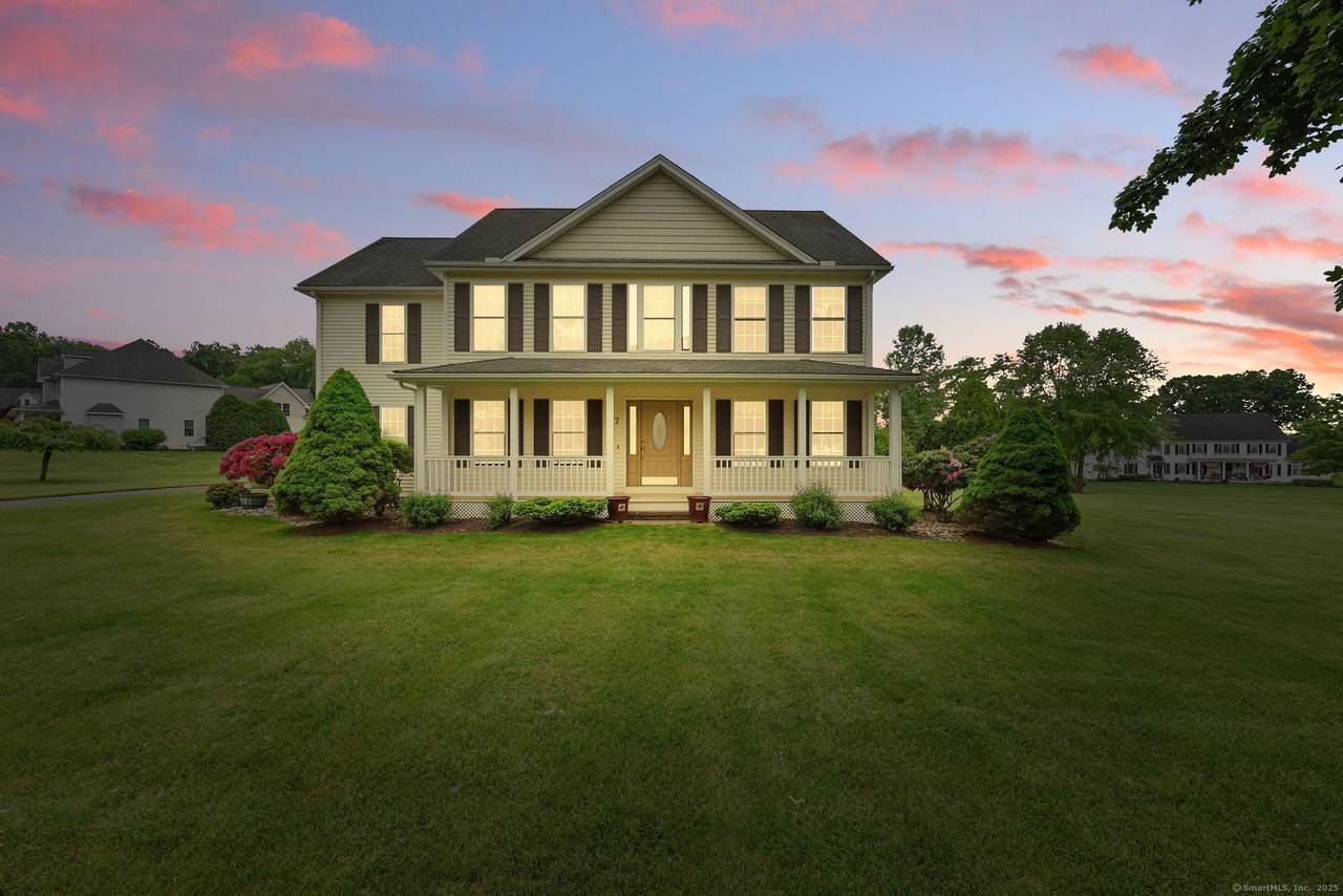 7 Brook Wood Court - Photo 1