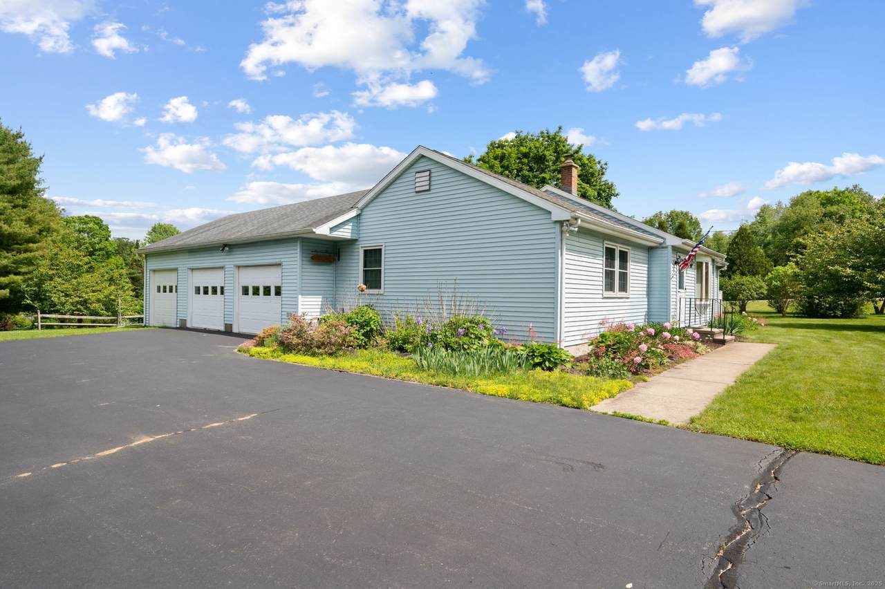 7 Wawecus Hill Road - Photo 1